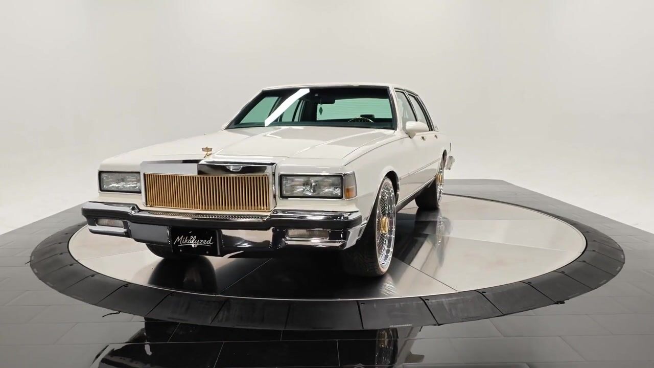 1989 Chevrolet Caprice Classic walkaround