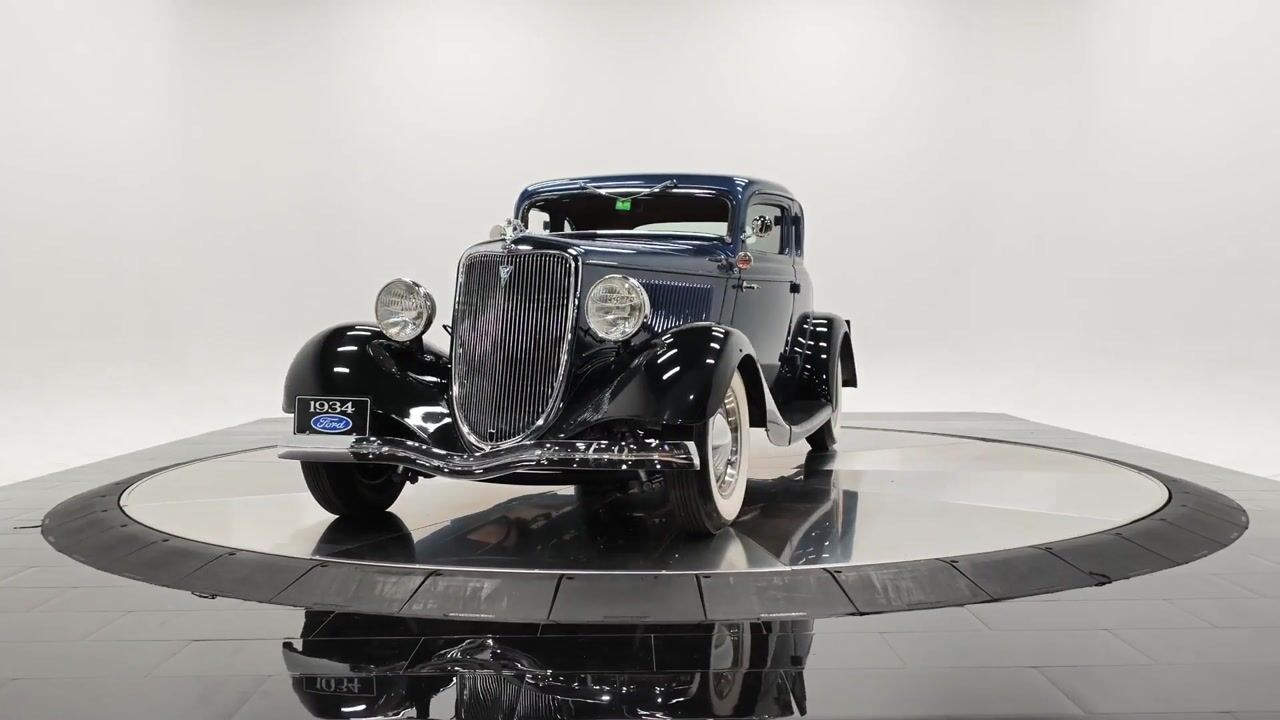 1934 FORD MODEL 40 walkaround
